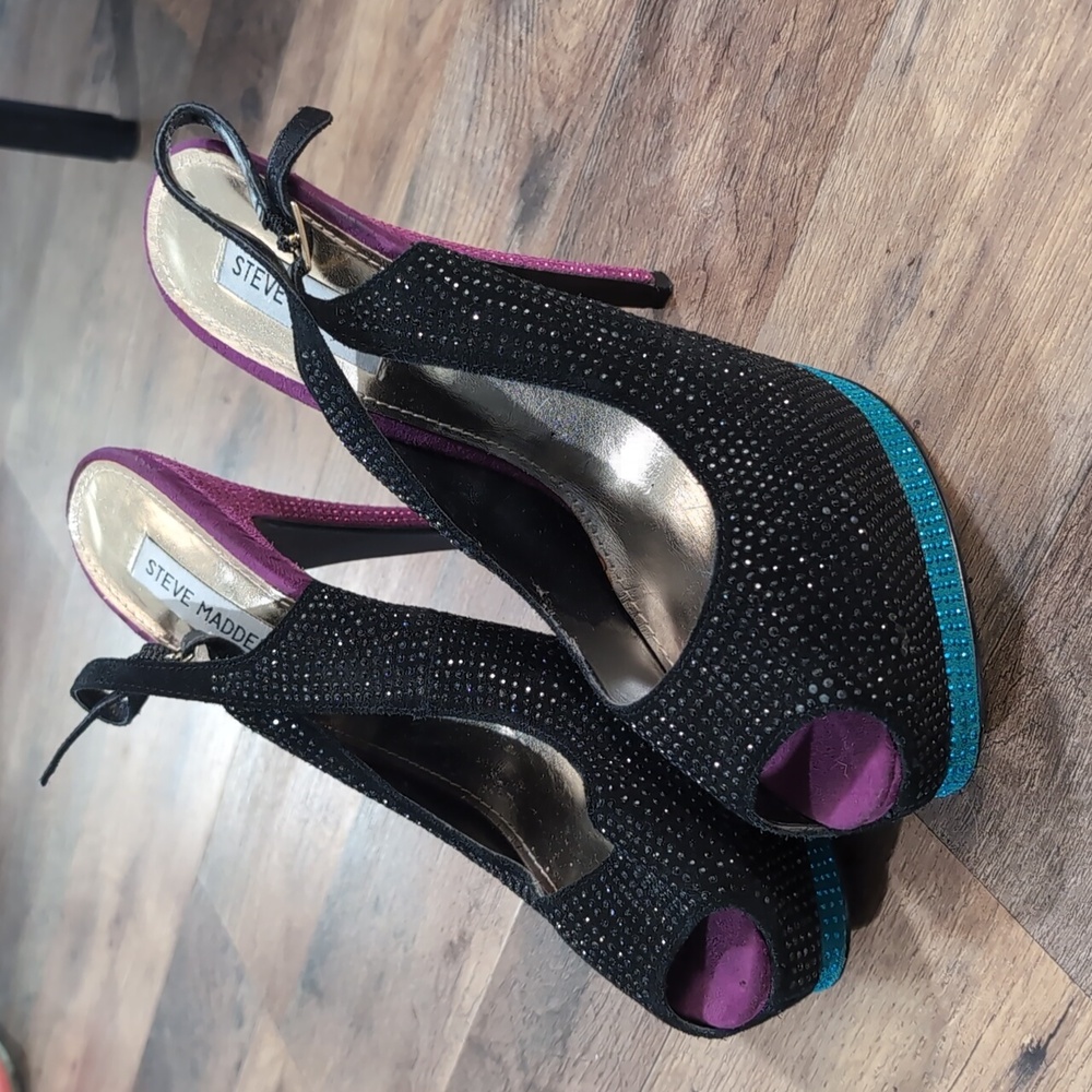 Steve Madden Masquerade Slingback Peeptoe Pumps